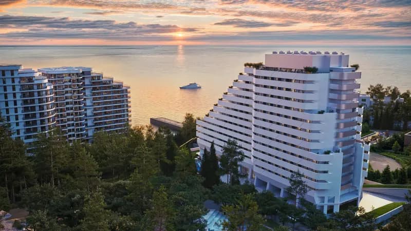 Строительство ЖК Лайнер Алушта — сентябрь 2025